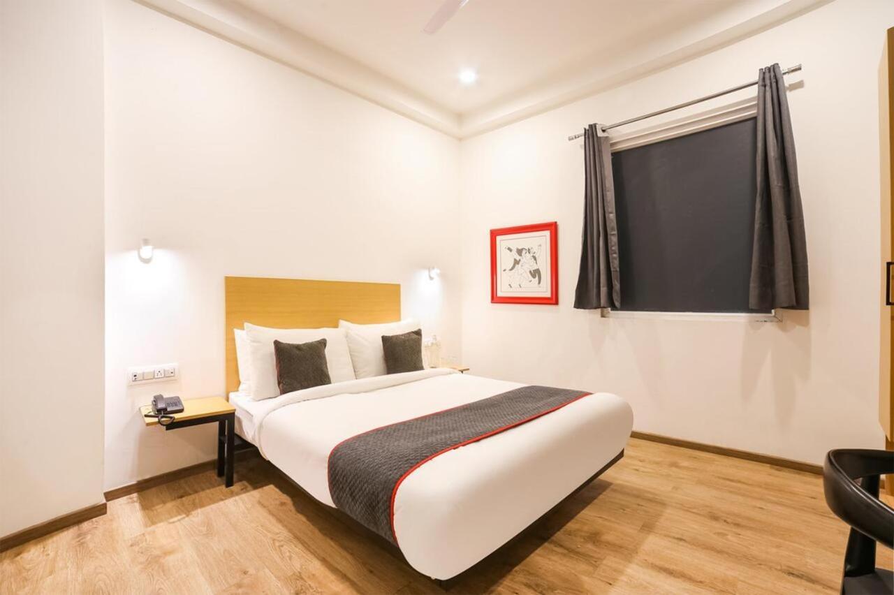 Hotel Admire Inn "Atta Market, Noida Sector 18" Ngoại thất bức ảnh