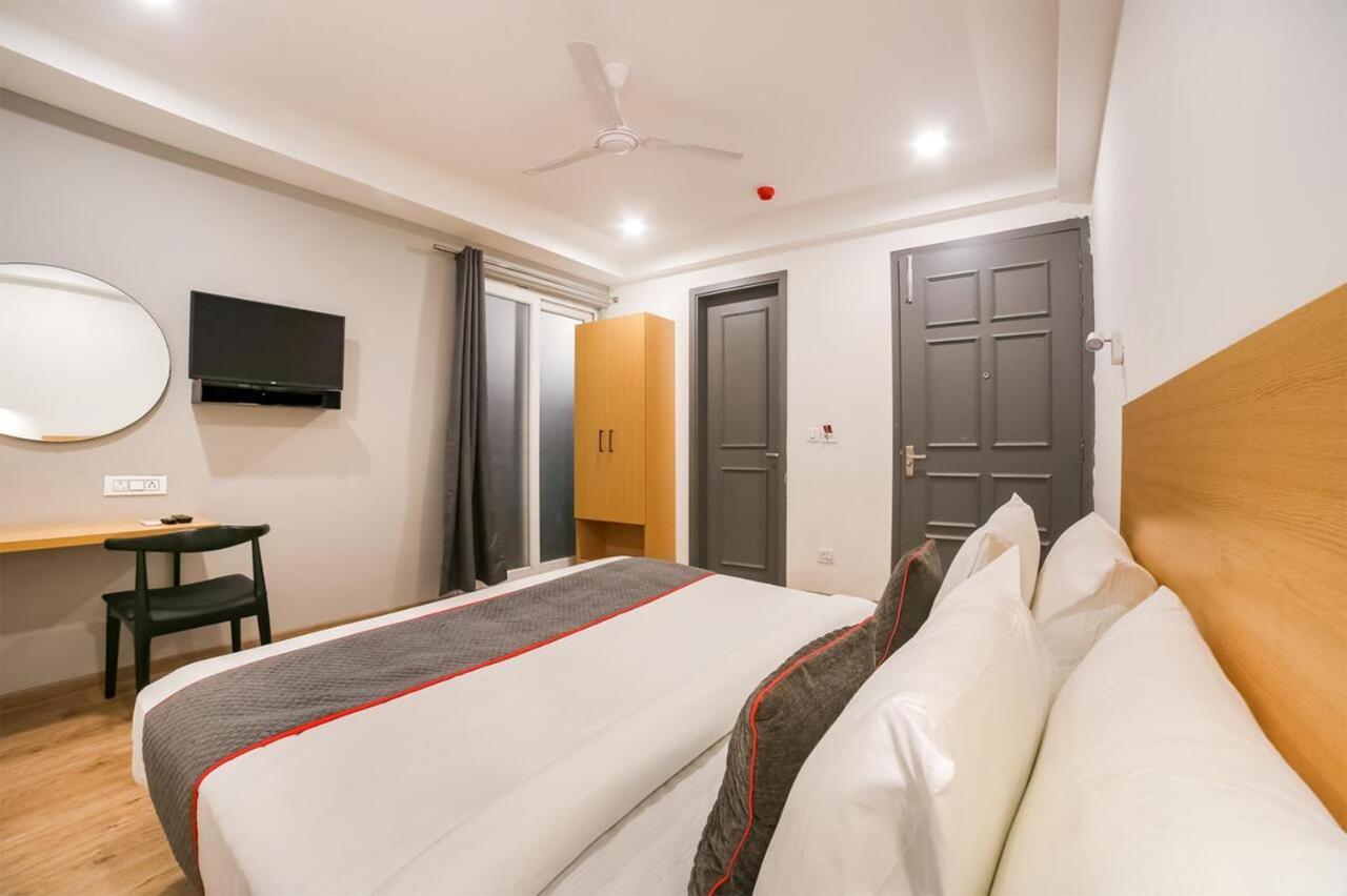 Hotel Admire Inn "Atta Market, Noida Sector 18" Ngoại thất bức ảnh