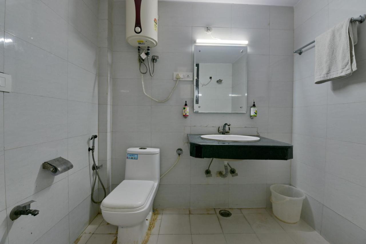 Hotel Admire Inn "Atta Market, Noida Sector 18" Ngoại thất bức ảnh