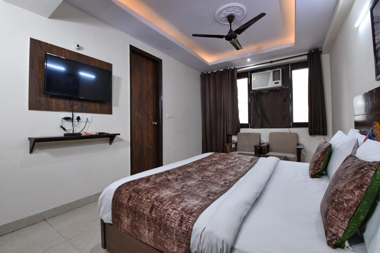 Hotel Admire Inn "Atta Market, Noida Sector 18" Ngoại thất bức ảnh
