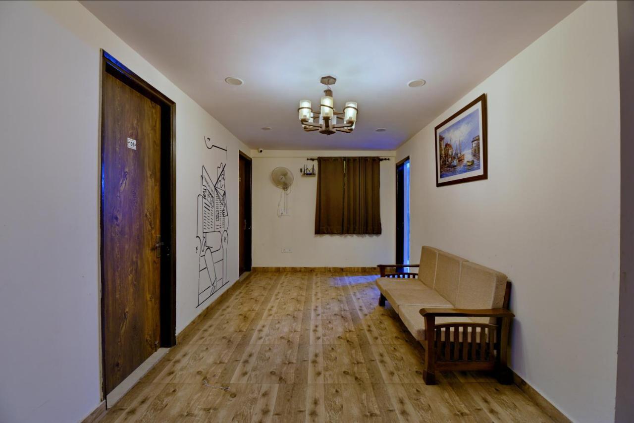Hotel Admire Inn "Atta Market, Noida Sector 18" Ngoại thất bức ảnh